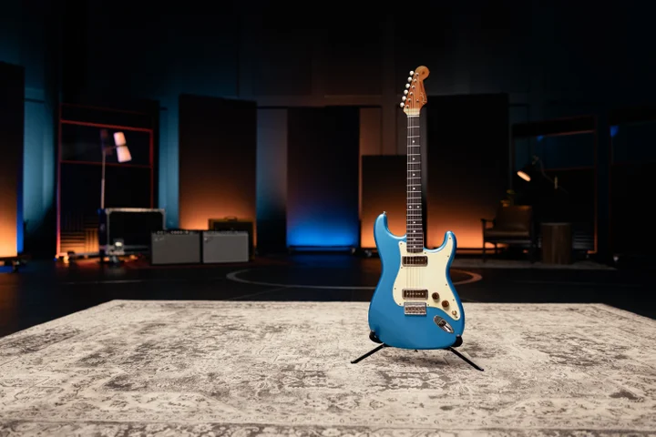 アリエル・ポーゼンのFender Custom Shopシグネイチャーモデル『Limited Edition Ariel Posen Stratocaster®』2025年7月16日（水）より受注開始
