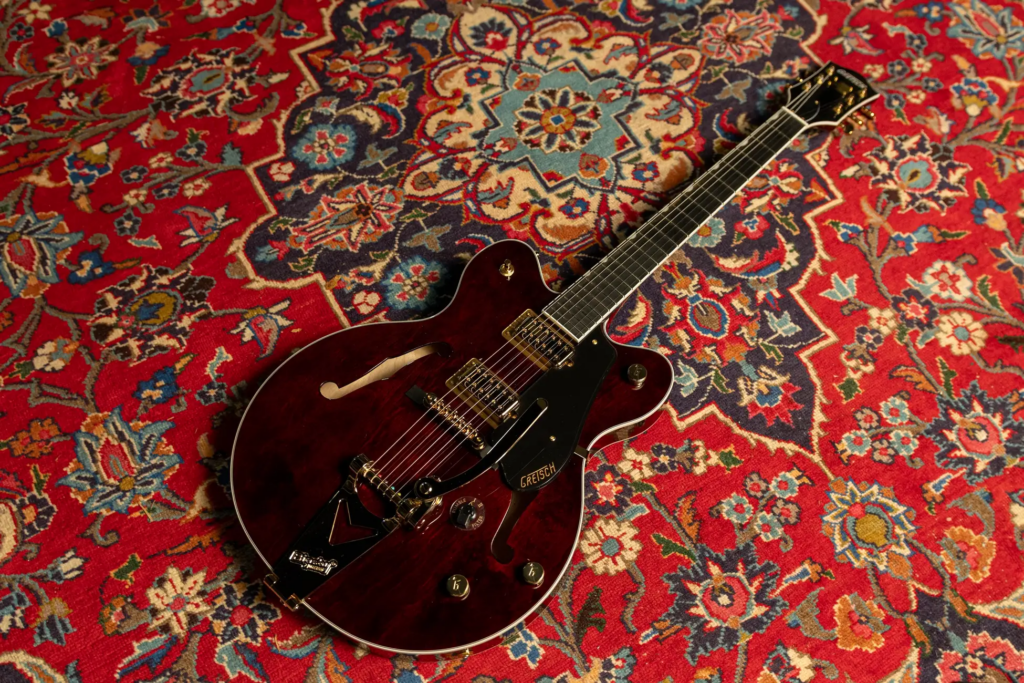 Gretsch®とAbbey Road Studios 共同開発の限定ギター『Limited Edition Abbey Road Studiomatic™』2025年11月20日（木）発売