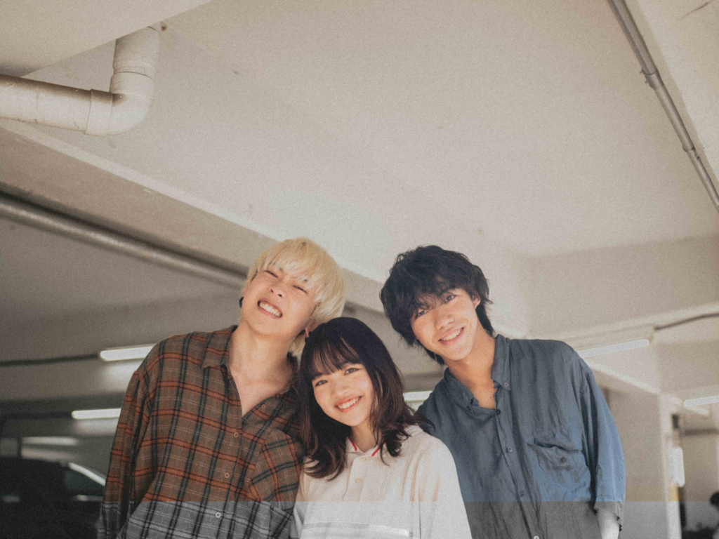 名古屋発スリーピースバンド・至福ぽんちょ本日リリースのニューシングル「アンチ・ハレーション」MUSIC VIDEOが公開！！