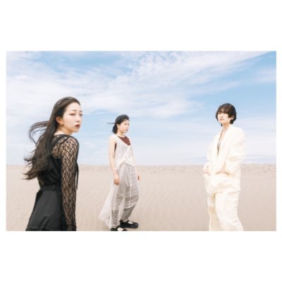 おどるアナグマ