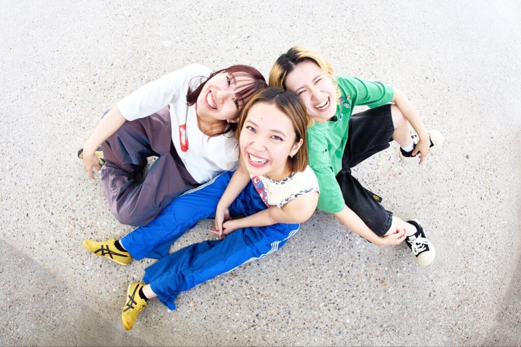 ​​<DigOut 連載vol.16>注目のアーティスト紹介コラムーー「メとメ」