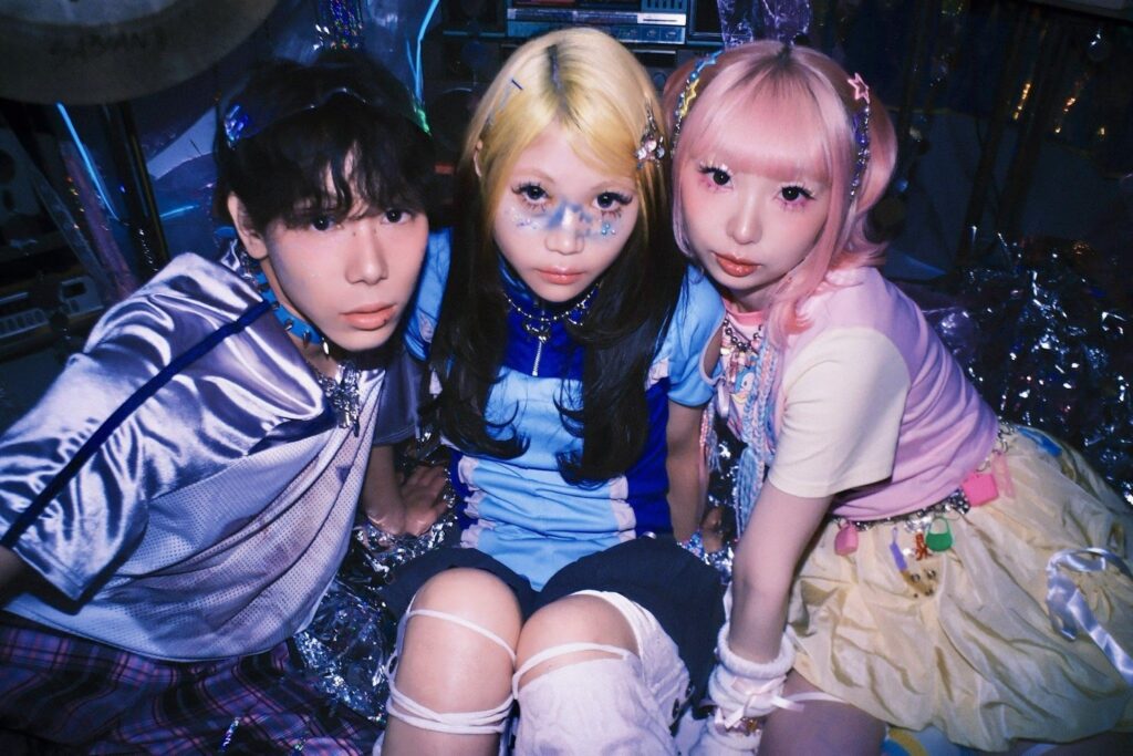 <インタビュー>ネオキューティーロックバンド「三四少女」──初ワンマン直前インタビュー！