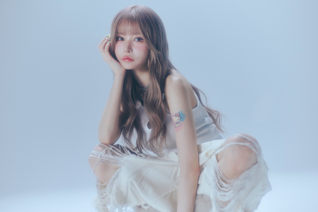 戦慄かなの いよいよ明日リリース新曲「LOVED ALL」（読み：ラブドオール）1月20日より配信のショートドラマ『地獄に堕とす、その日まで』主題歌に決定！さらに、明日21時にはMVプレミア公開！