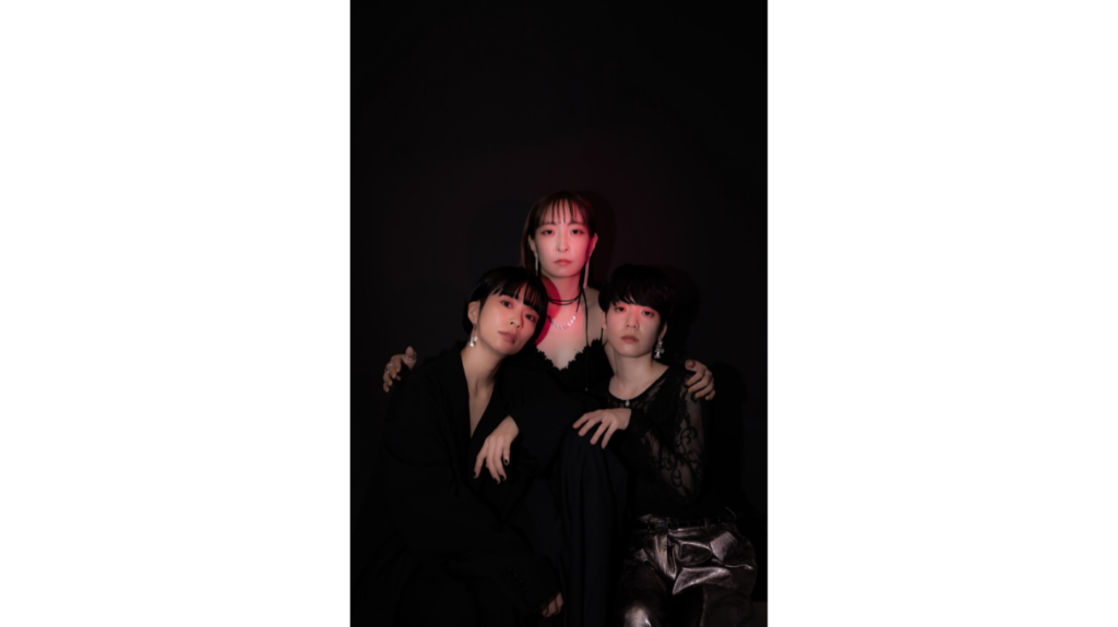 エレクトロニックバンド・Roronuph、4thシングル「Attention!」デジタルリリース＆パフォーマンスビデオを同日公開！本人コメントで楽曲の背景を語る