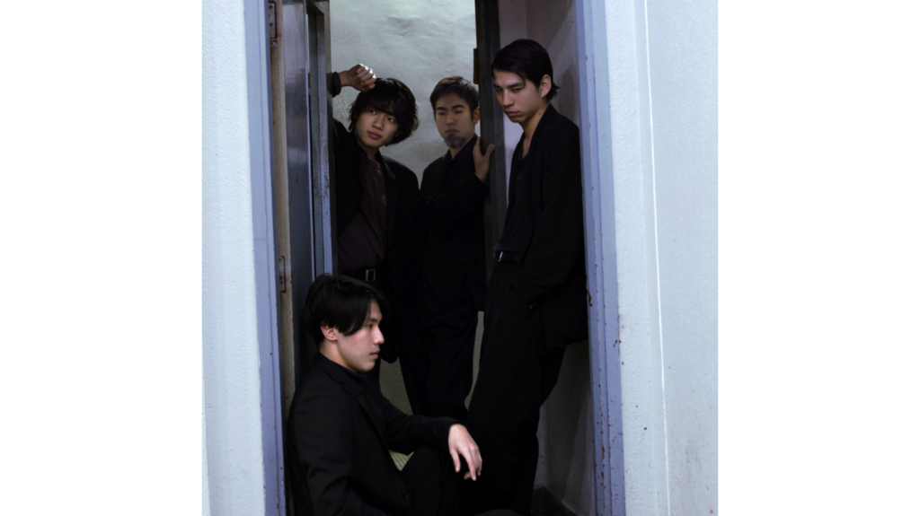 aldo van eyck 26分の組曲ライブ音源「”Grand” Social Plan」をデジタルリリース、過去のライブアルバム2作も同時公開