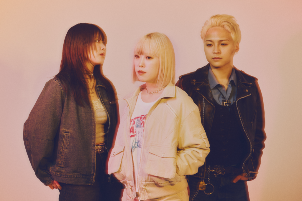 Niiiya、新メンバーが加入し新体制に！多保孝一氏を迎えて制作された新曲「パーフェクトブルー」をデジタルリリース！