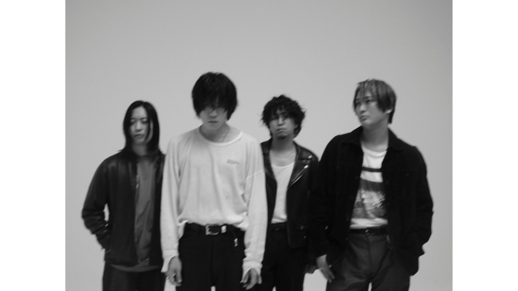 Enfantsの対バン企画“CUSTOM 4”が4月30日に開催決定。ゲストアクトはSHE’S。