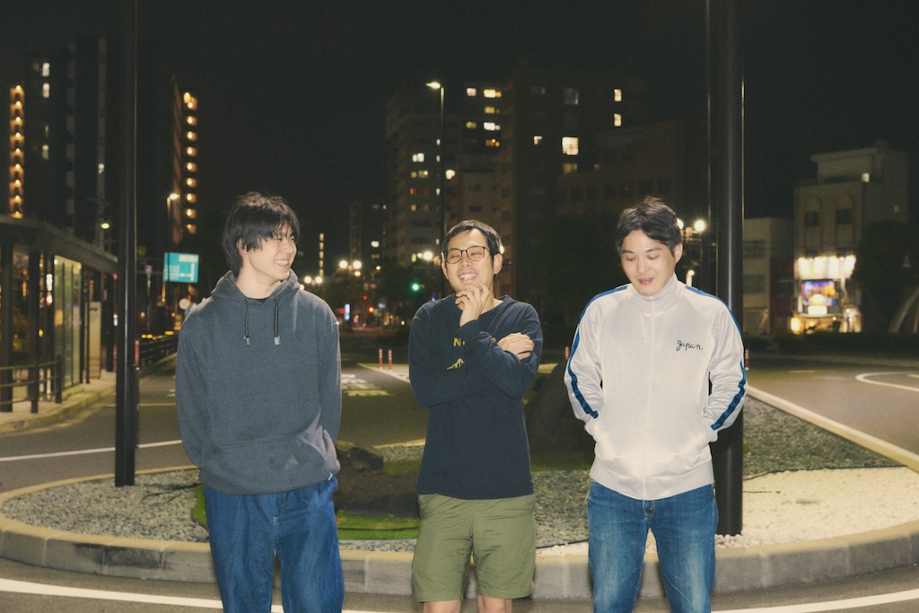 鹿児島在住オルタナティブロックバンド・No edge、新作EP「Me And Everyone Else」をLIKE A FOOL RECORDSよりリリース！