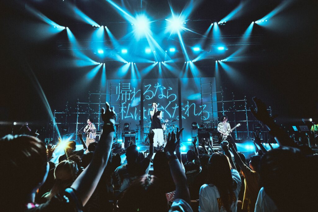 <ライブレポート>THE ORAL CIGARETTES、ホールツアー『Home Sweet Home TOUR 2026』in なら100年会館オフィシャルライブレポート
