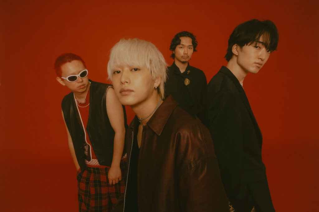 ヤングスキニー新メンバー・うへ（Dr）加入、明日の「ROCK IN JAPAN FESTIVAL 2026」で新体制初ライブ！